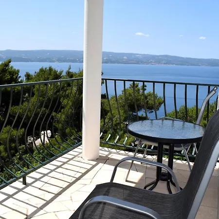 Apartment Oneum Omis